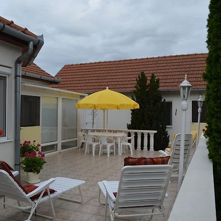 Henrietta - Violetta Apartman Hajdúszoboszló 외부 사진