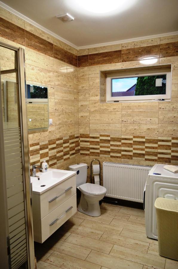 Henrietta - Violetta Apartman Hajdúszoboszló 외부 사진