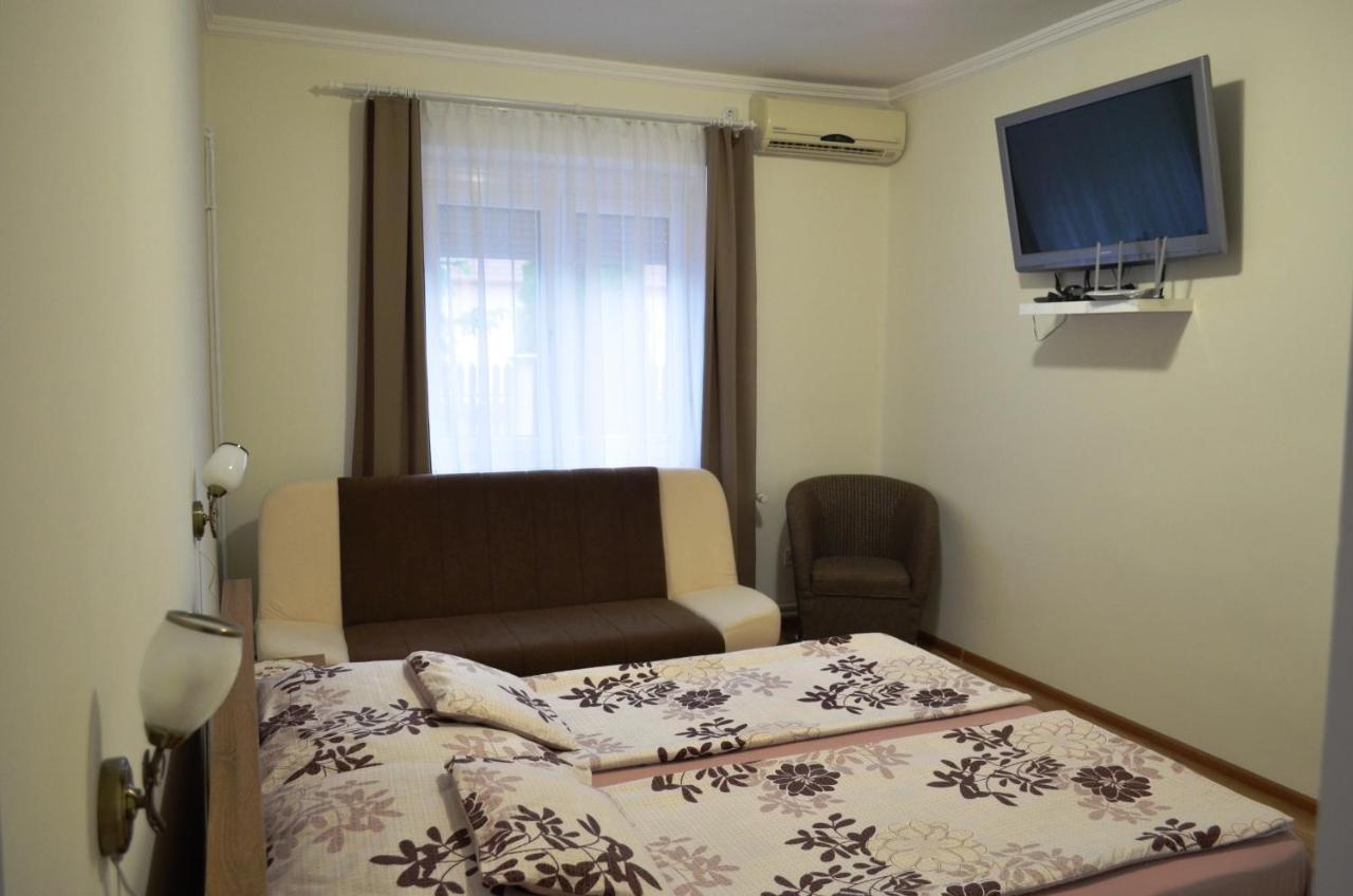 Henrietta - Violetta Apartman Hajdúszoboszló 외부 사진