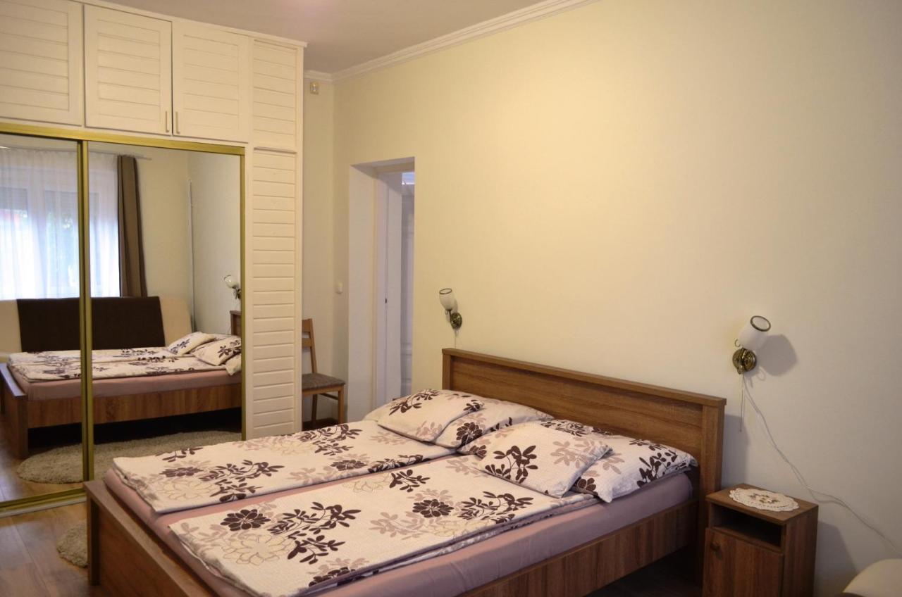 Henrietta - Violetta Apartman Hajdúszoboszló 외부 사진