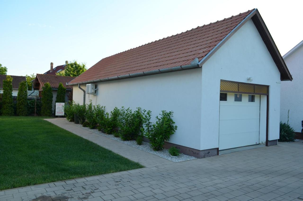 Henrietta - Violetta Apartman Hajdúszoboszló 외부 사진